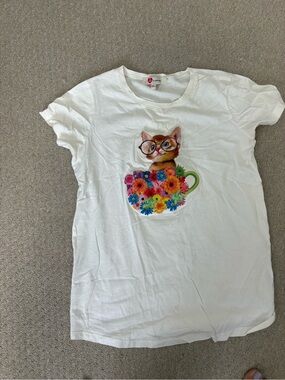 White Woman Tee with Cat in Flower Cup Graphic